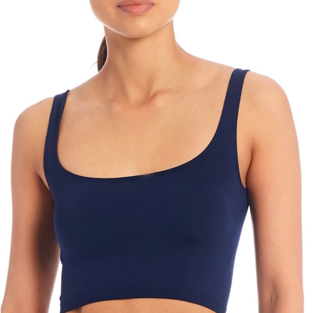 NWT Free People Scoop Neck Crop Size XS/S. Navy Blue